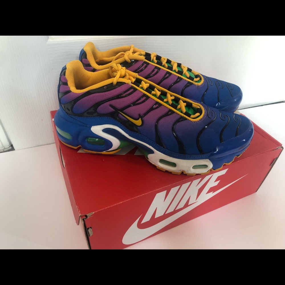 Multi Color Air Max Plus Womens Size 8